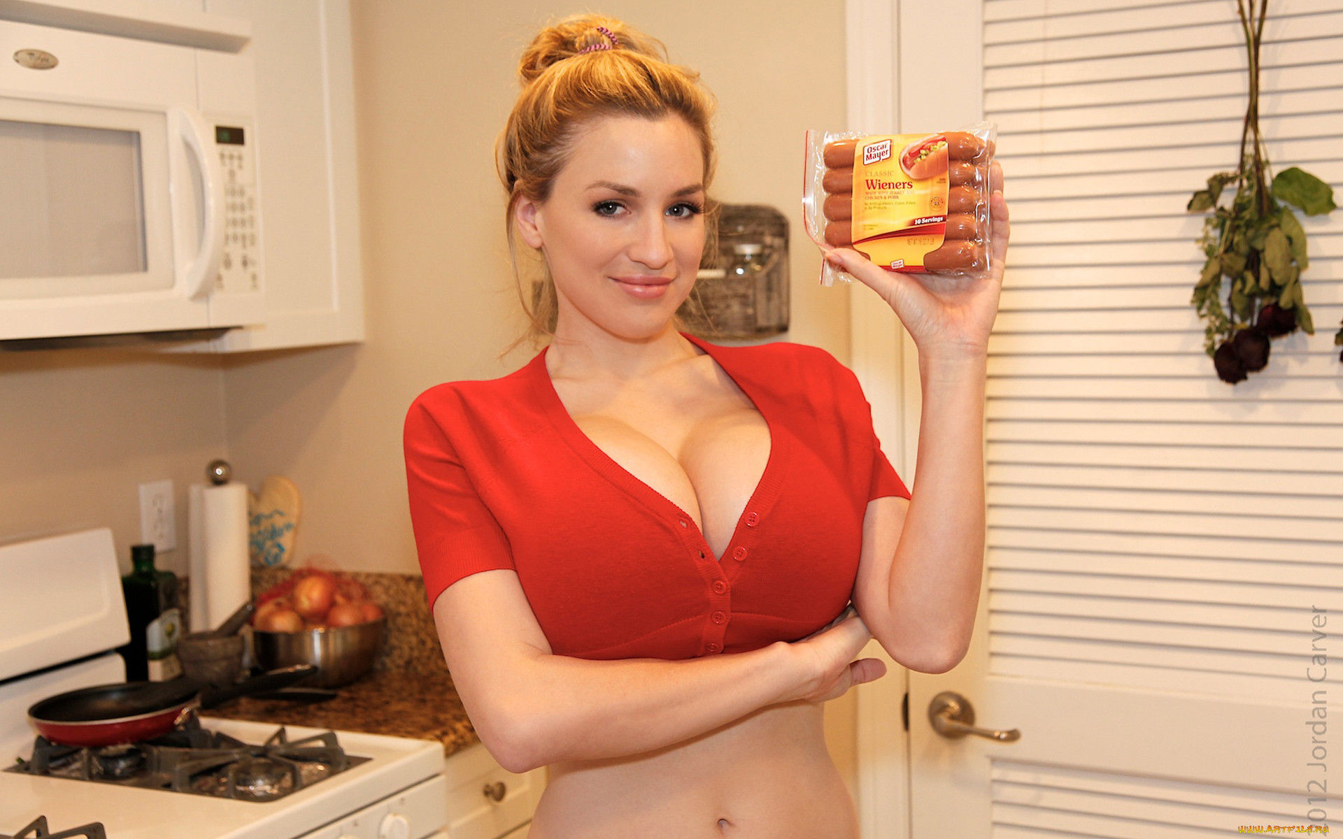 Jordan Carver, 